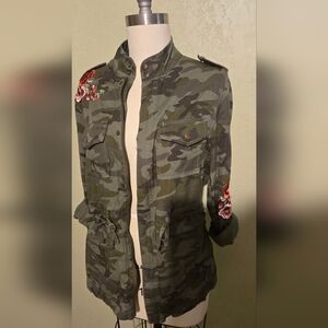 Knox Rose Green Camouflage Jacket with Red Floral Accents